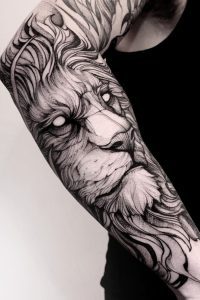 Blackwork Aslan Dövmesi